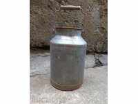 Old milk dump, bucket, bucket, household bucket container