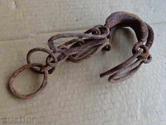 Delivery of Shackles, fetters, shackles, handcuffs, chain, wrought iron Delivery of Shackles, fetters, shackles, handcuffs, chain, wrought iron