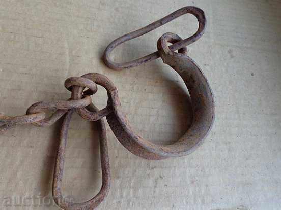 Delivery of Eyebrows, pillows, handcuffs, chains, wrought iron Delivery of Eyebrows, pillows, handcuffs, chains, wrought iron