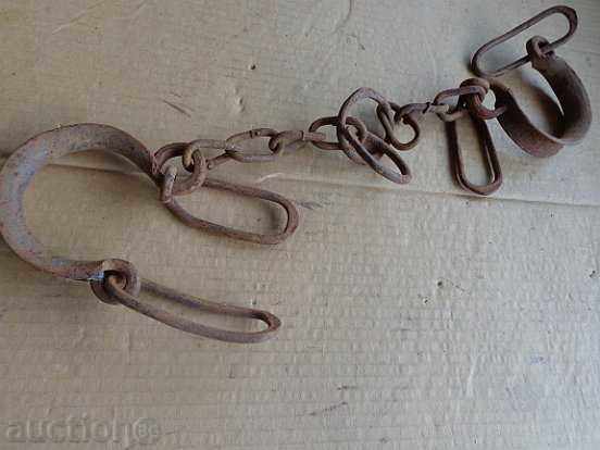 Eyebrows, pillows, handcuffs, chains, wrought iron Eyebrows, pillows, handcuffs, chains, wrought iron