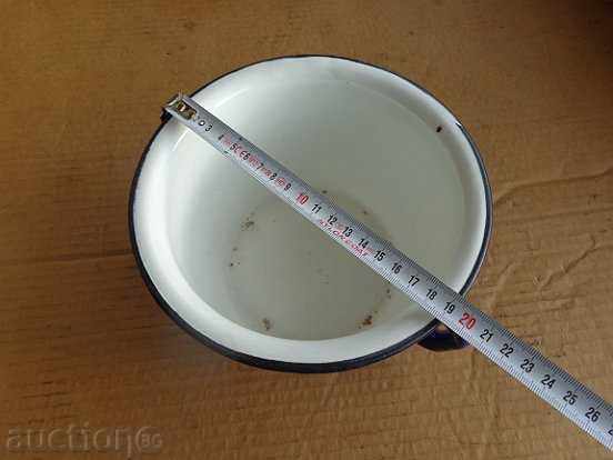 Soviet child's tusk, enamel chuck, enamel court, USSR - 6 Soviet child's tusk, enamel chuck, enamel court, USSR - 6