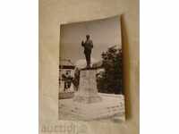 Carte poștală Bansko Monumentul lui Nikola Vaptsarov 1967