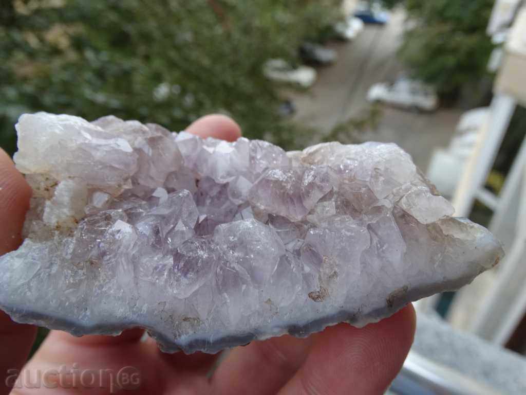 Auction amethyst-2 Auction amethyst-2
