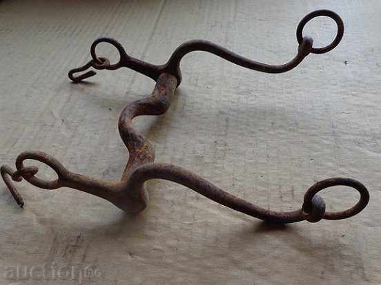 Auction Old army bridle, cavalry, harness, horseman Auction Old army bridle, cavalry, harness, horseman