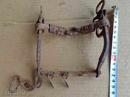Auction Ottoman hand forged bridle, wrought iron, cavalry Auction Ottoman hand forged bridle, wrought iron, cavalry