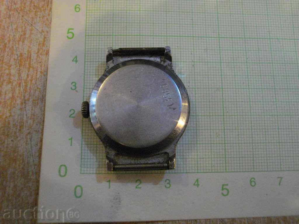 Clock "Victory" mechanical male manual Soviet worker - 1 with price 15.00 BGN | € 7.67 Clock "Victory" mechanical male manual Soviet worker - 1 with price 15.00 BGN | € 7.67