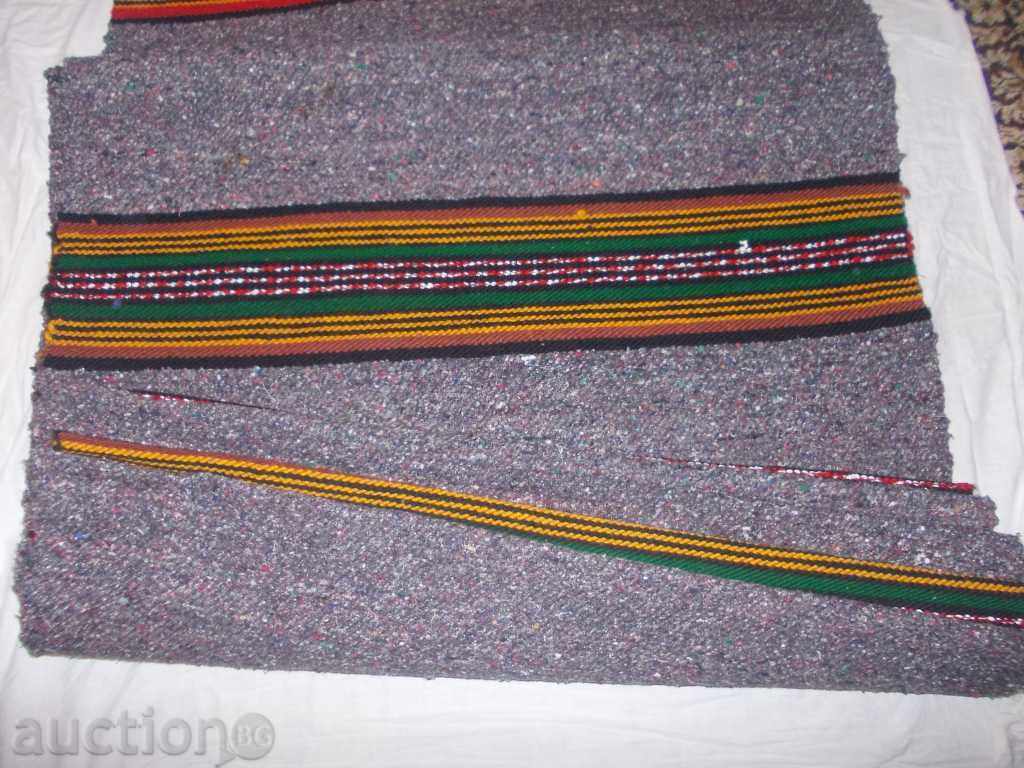 Licitație COVOR NOU ȚESUT MANUAL CU MODELE FRUMOASE (13 x 1m)