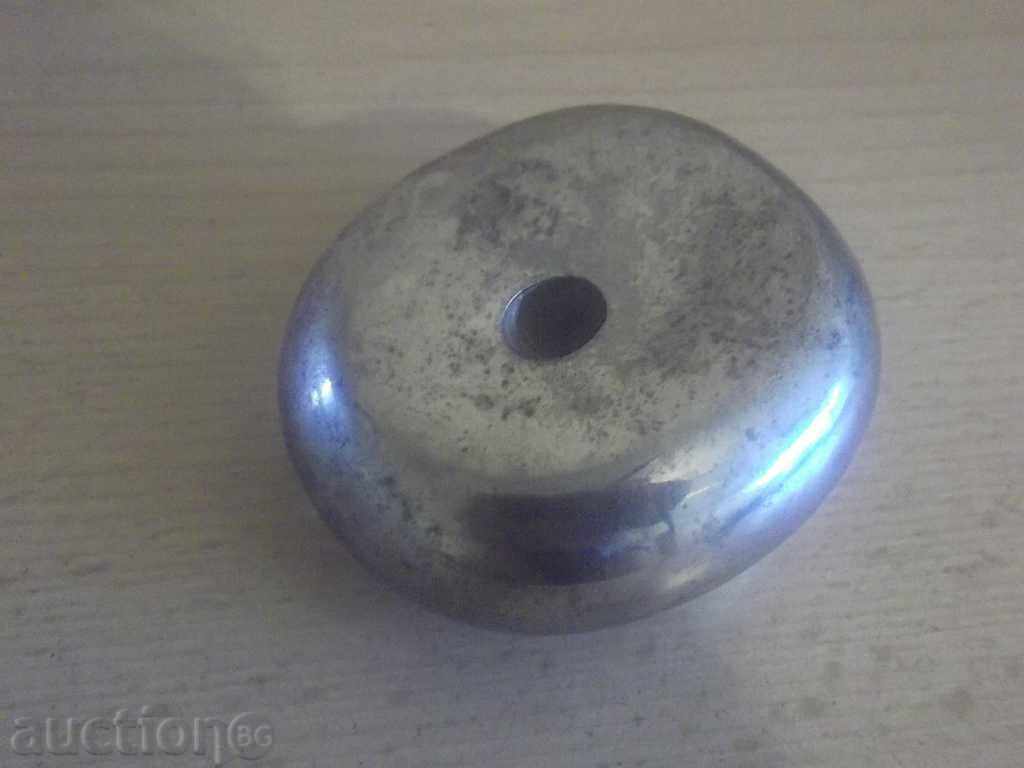 362 old small metal stand / base 7/6/3 cm with price 3.00 BGN | € 1.53 362 old small metal stand / base 7/6/3 cm with price 3.00 BGN | € 1.53