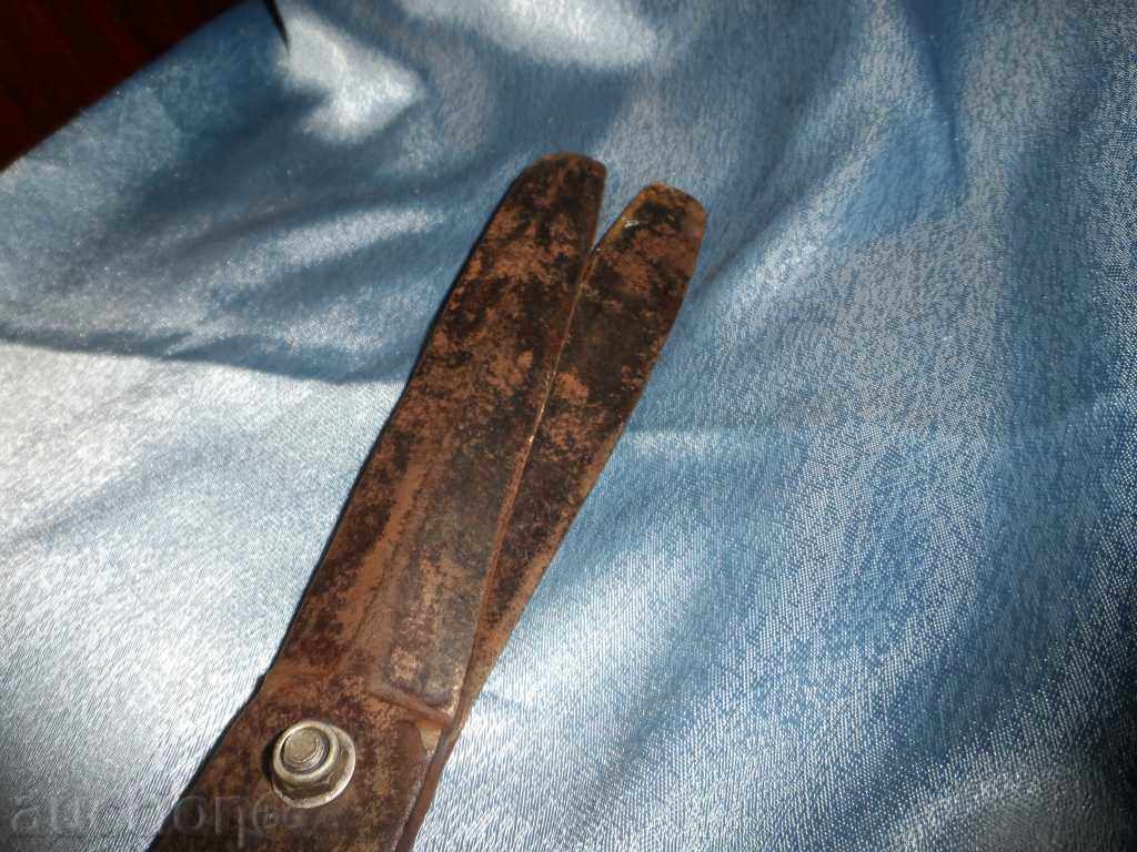 Old Forged Scissors - 7