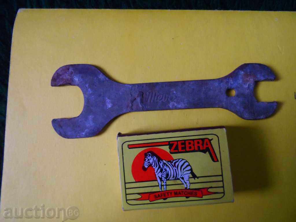 becomes an iron key - 5 becomes an iron key - 5