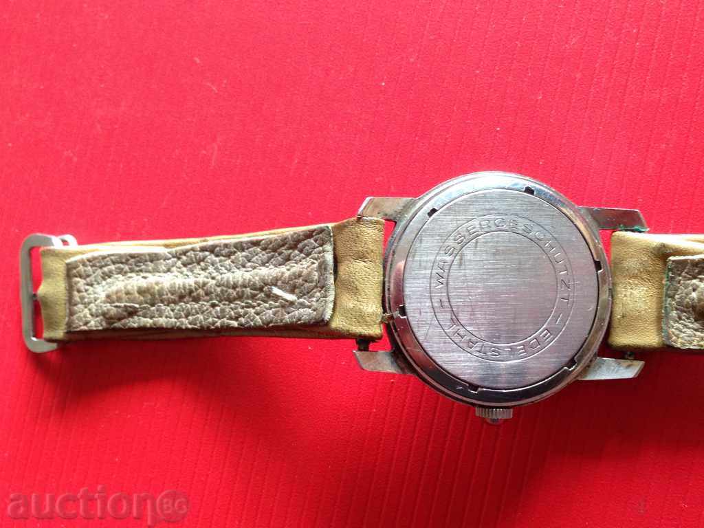 ORIGINAL MECHANICAL CHAMBER - 5