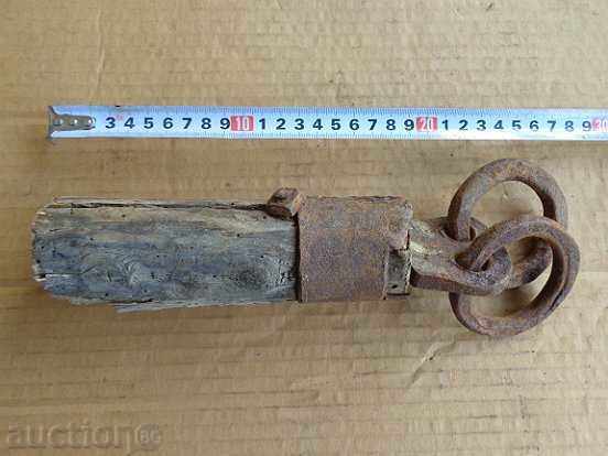 Forged rings, wrought iron, wooden - 5 Forged rings, wrought iron, wooden - 5