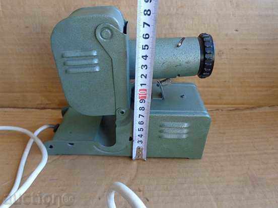 Old projector, "Pioneer" with price 39.00 BGN | € 19.94 Old projector, "Pioneer" with price 39.00 BGN | € 19.94