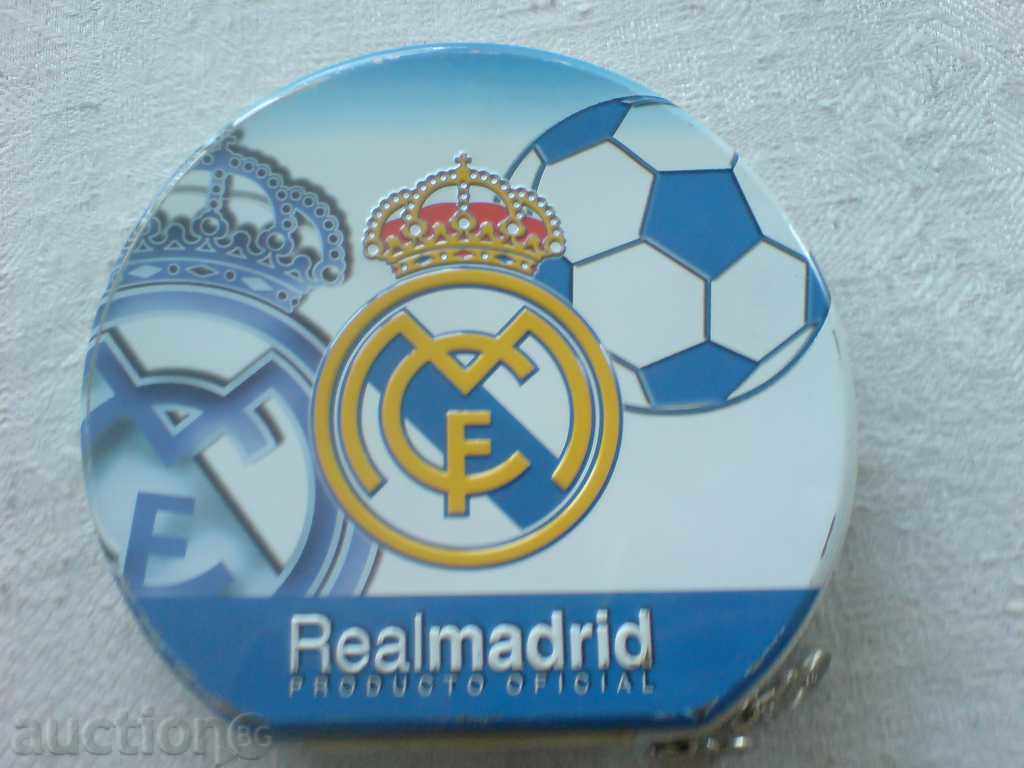 Delivery of Real - Madrid football box for disks
