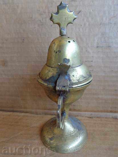 Suport de lumânare vechi de acasă pentru agățat, cruce, lampă cu preț 93.00 BGN | € 47.55 Suport de lumânare vechi de acasă pentru agățat, cruce, lampă cu preț 93.00 BGN | € 47.55