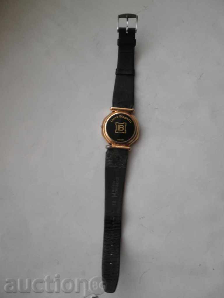 Delivery of Laura Biagiotti Ladies' Watch Delivery of Laura Biagiotti Ladies' Watch