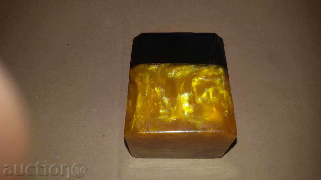 Auction STAR SALMON POSITION MOLIV BOX CATALIN Auction STAR SALMON POSITION MOLIV BOX CATALIN