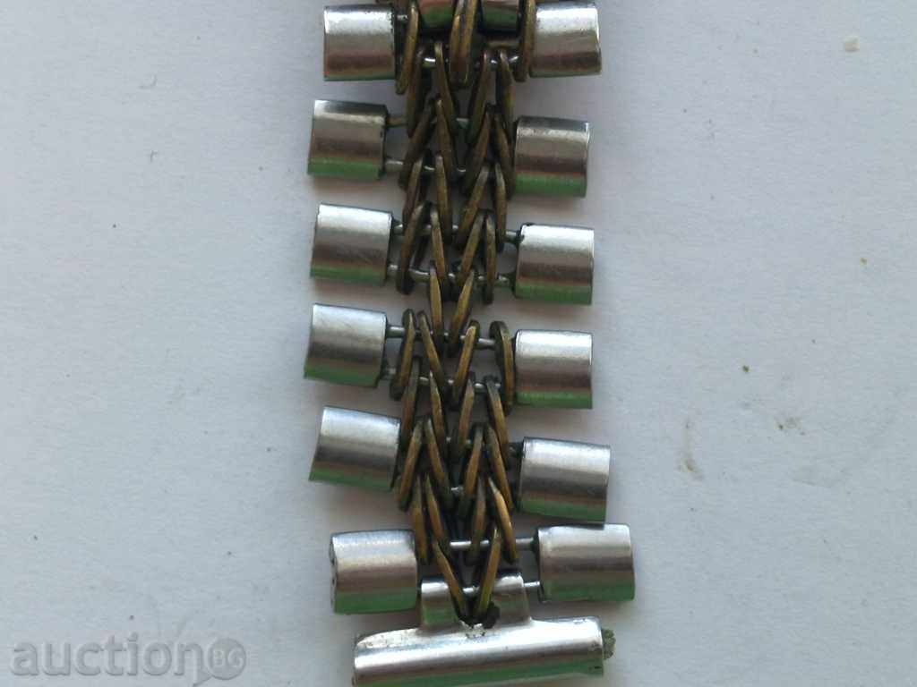 Ρολόι αλυσίδα με τιμή 10.00 BGN | € 5.11 Ρολόι αλυσίδα με τιμή 10.00 BGN | € 5.11