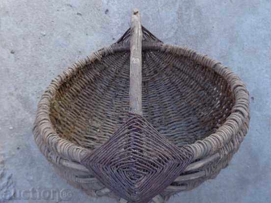 An old hand-knit basket - 7