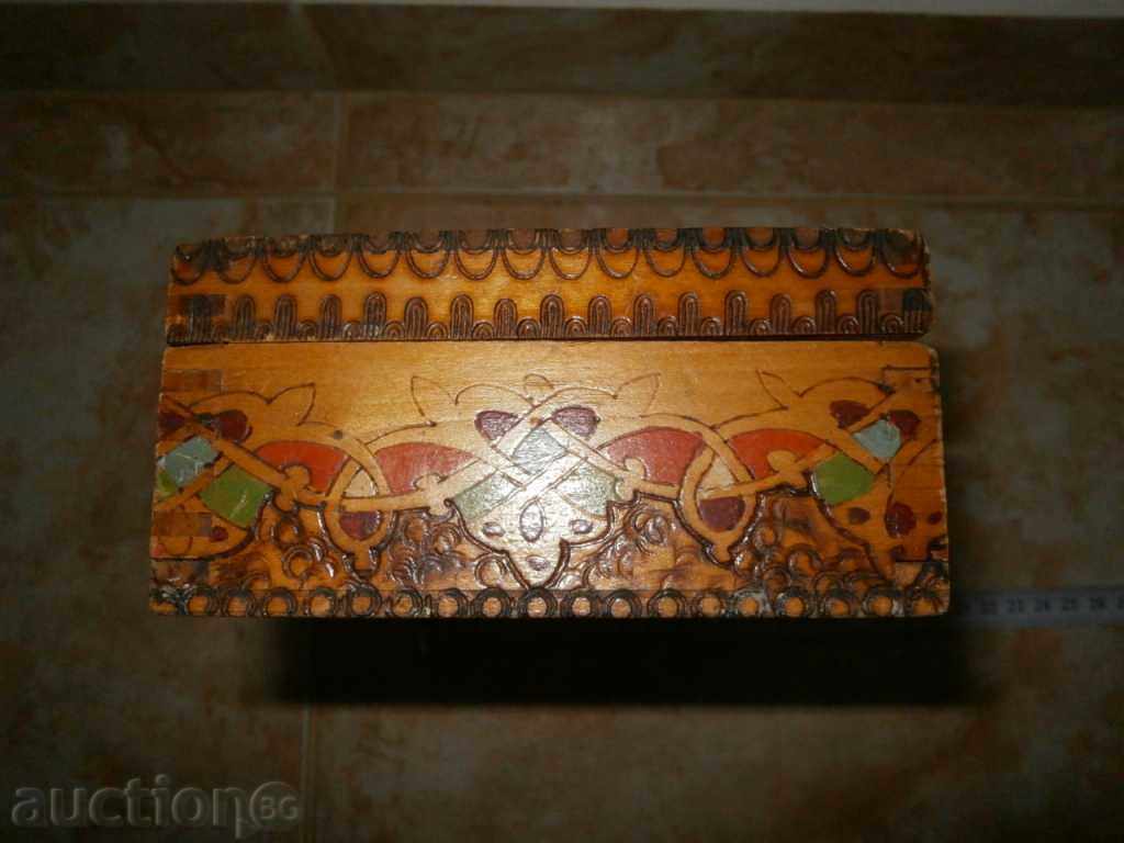 wooden pergrated box - 6 wooden pergrated box - 6