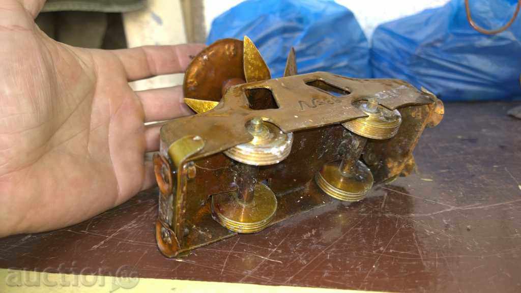 Auction 5742. HANDMADE HAND MADE BATTERY MANUFACTURED DATED WHEEL Auction 5742. HANDMADE HAND MADE BATTERY MANUFACTURED DATED WHEEL