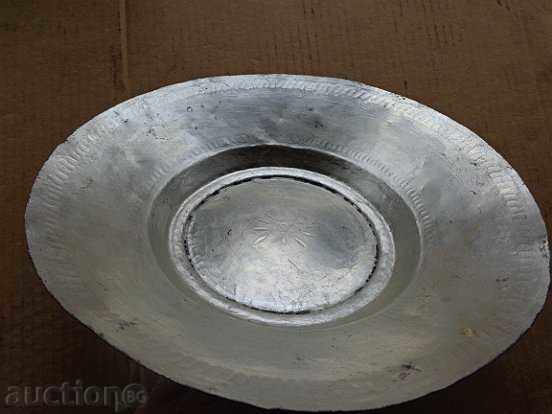 Auction Ancient tin tin, saucer, bowl, tass, copper pot, baker Auction Ancient tin tin, saucer, bowl, tass, copper pot, baker