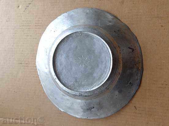 Auction Ancient tin tin, saucer, bowl, tass, copper pot, baker Auction Ancient tin tin, saucer, bowl, tass, copper pot, baker