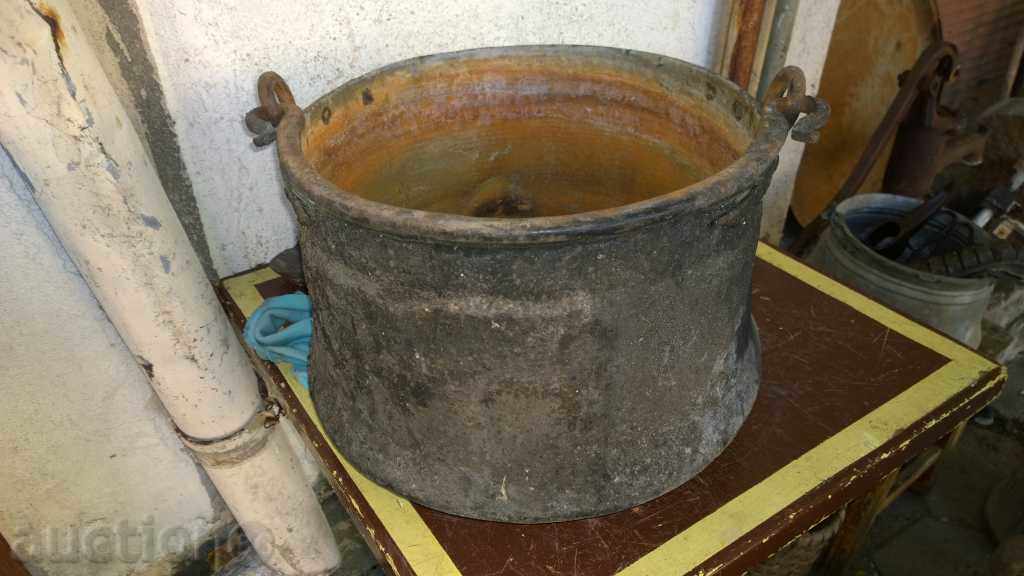 5857. STAR BAKAR MEDICI PIRATNIK MED AROUND 30 LITERS with price 55.00 BGN | € 28.12 5857. STAR BAKAR MEDICI PIRATNIK MED AROUND 30 LITERS with price 55.00 BGN | € 28.12