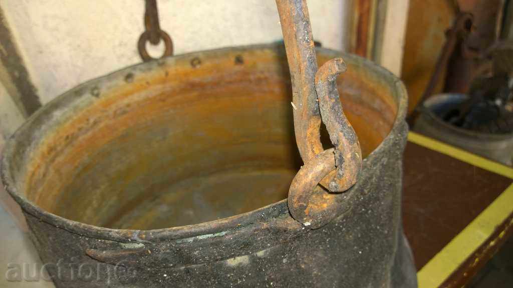 5857. STAR BAKAR MEDICI PIRATNIK MED AROUND 30 LITERS - 5 5857. STAR BAKAR MEDICI PIRATNIK MED AROUND 30 LITERS - 5