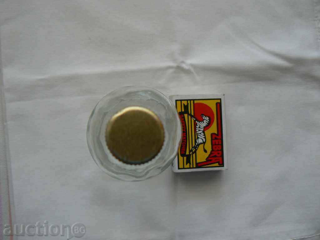 Auction Collector bottle Auction Collector bottle