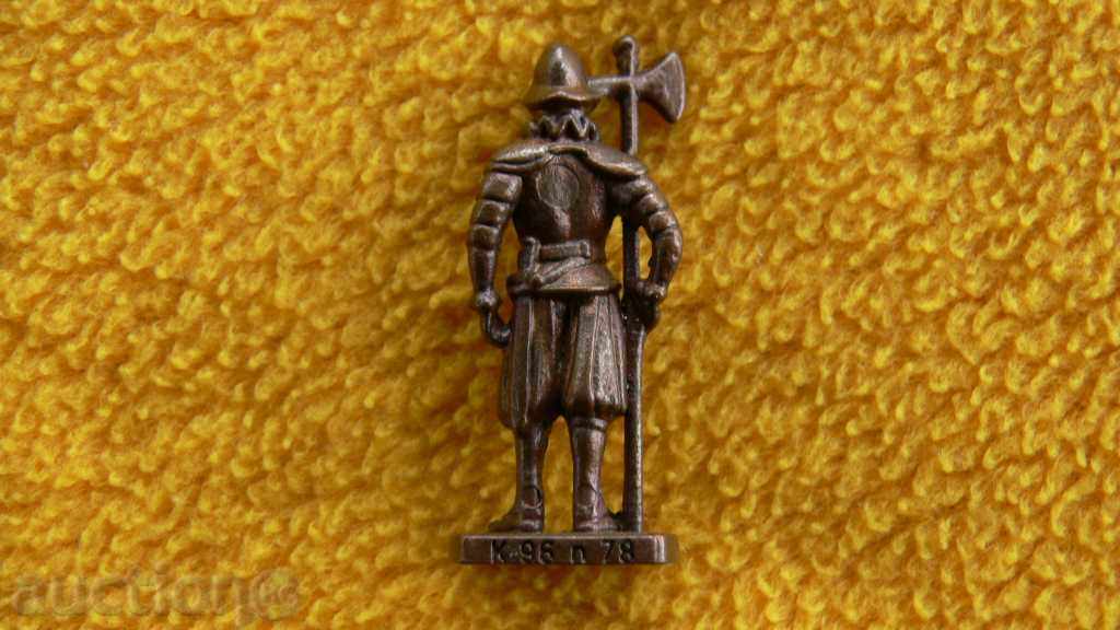 KINDER SURPRISE ORIGINAL-KINDER SURPRISE with price 15.00 BGN | € 7.67 KINDER SURPRISE ORIGINAL-KINDER SURPRISE with price 15.00 BGN | € 7.67