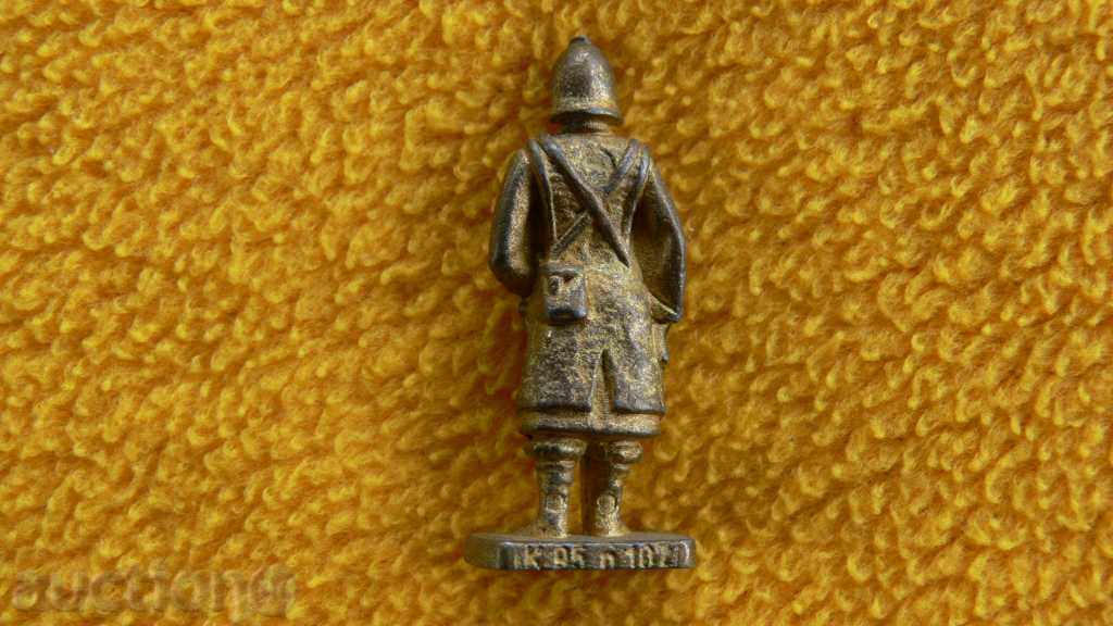 KINDER SURPRISE ORIGINAL-KINDER SURPRISE with price 15.00 BGN | € 7.67