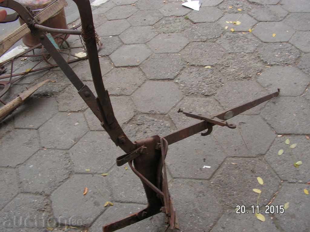 6050. OLD IRON GERMANY PLUG GERMANY THE BEGINNING OF 20 - 5 6050. OLD IRON GERMANY PLUG GERMANY THE BEGINNING OF 20 - 5