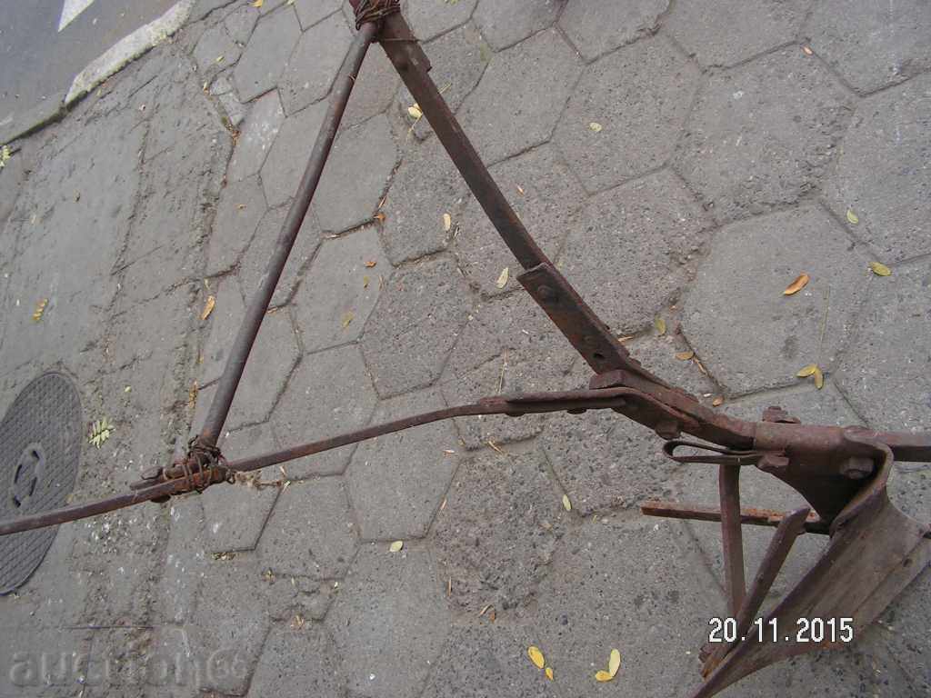 6050. OLD IRON GERMANY PLUG GERMANY THE BEGINNING OF 20 - 6 6050. OLD IRON GERMANY PLUG GERMANY THE BEGINNING OF 20 - 6