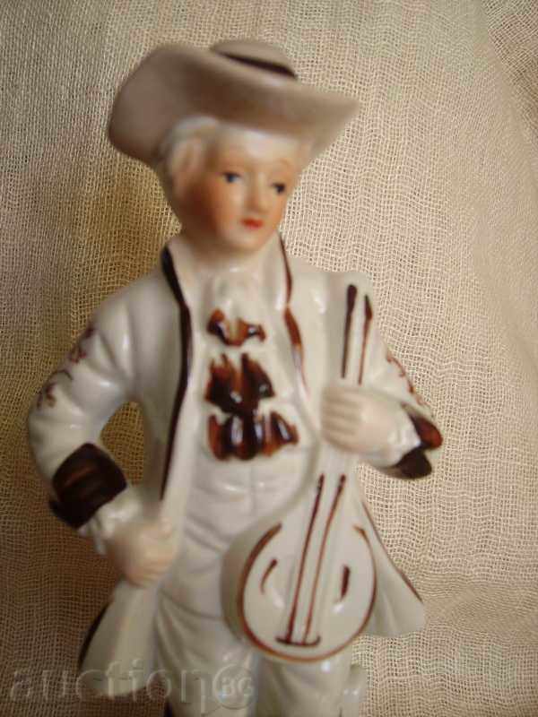 Auction Sell a porcelain exquisite porcelain figure Auction Sell a porcelain exquisite porcelain figure