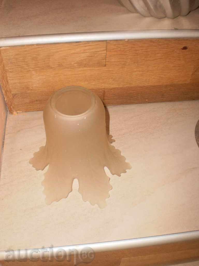 Delivery of Replacement glass for lampshade, new Delivery of Replacement glass for lampshade, new