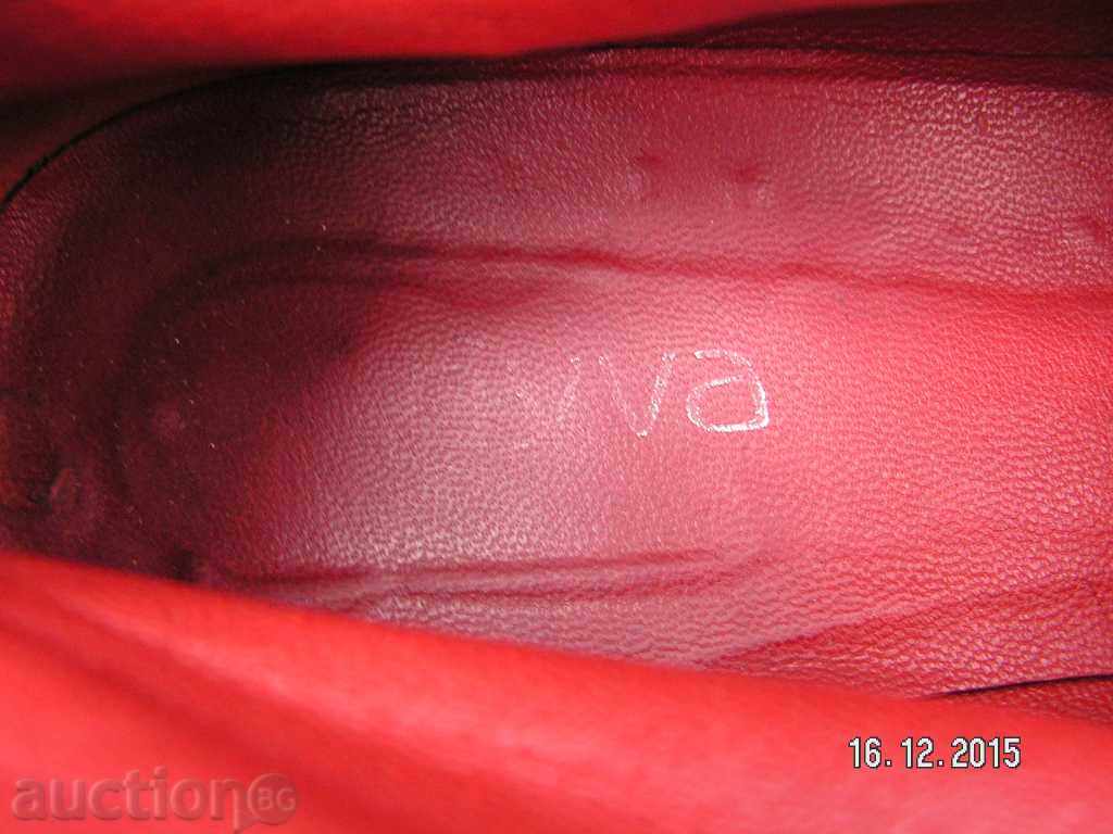 Delivery of 6103. MARK LEATHER SHOES 44 NUMBER