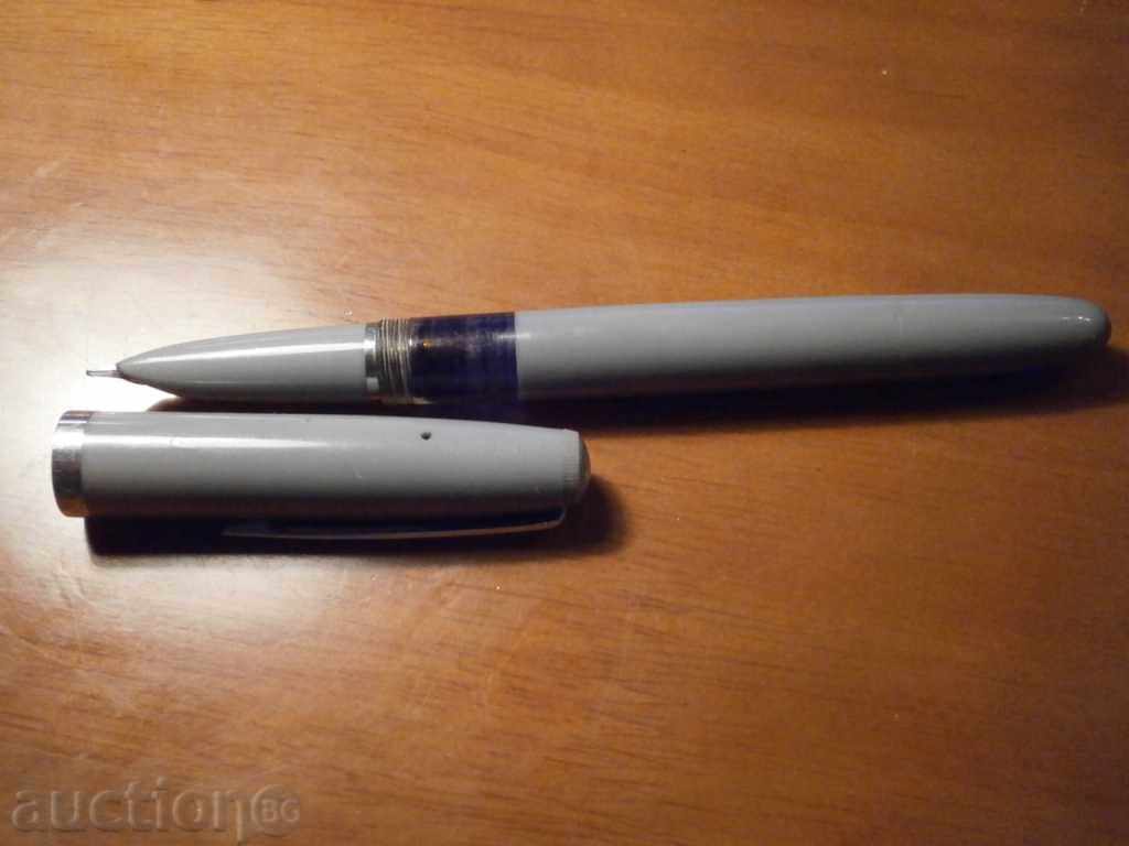 Доставка на писалка с мастило Доставка на писалка с мастило