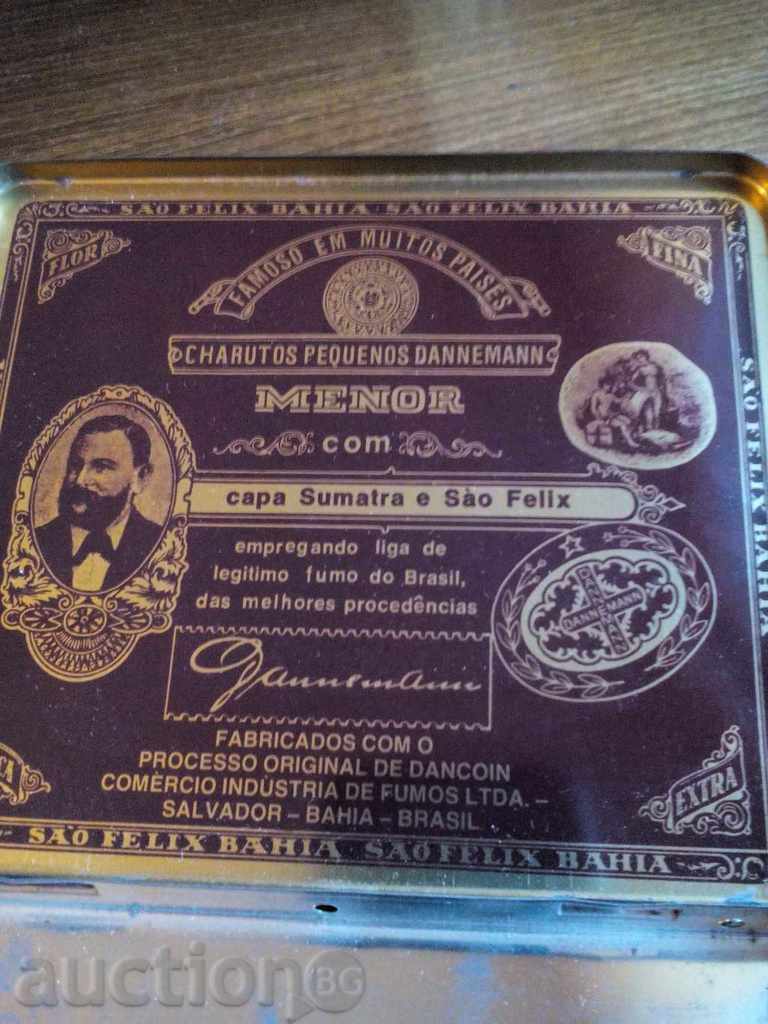 Delivery of CIGAR BOX, SBAKER from the 80s Delivery of CIGAR BOX, SBAKER from the 80s