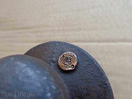 Auction Old weighing scale, exaggeration, kilogram control weight Auction Old weighing scale, exaggeration, kilogram control weight