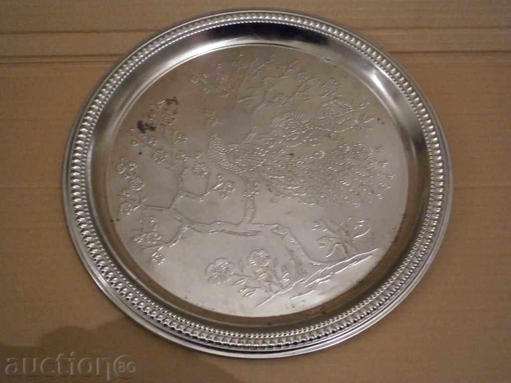 πλάκες δίσκο και δύο για έναν τοίχο του Σοσιαλιστικού καθεστώτος με τιμή 35.00 BGN | € 17.90