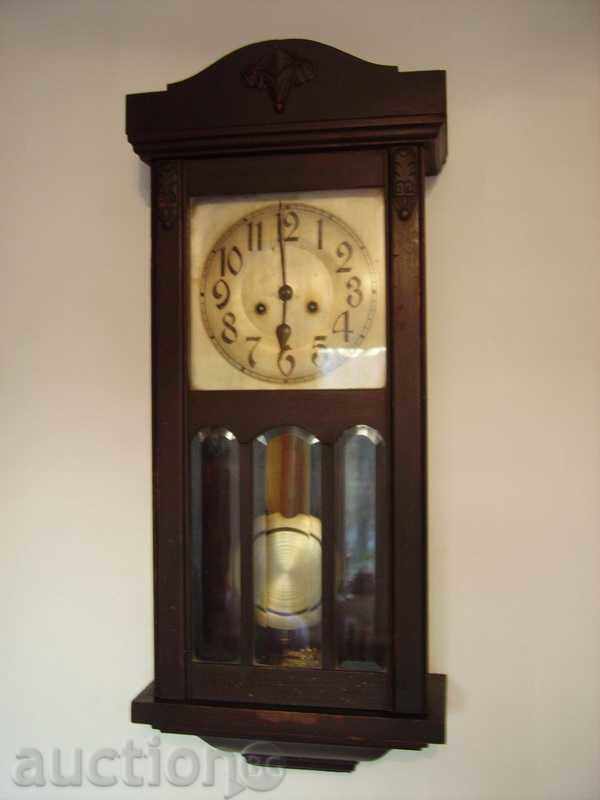 Wall-mounted German clock-big cabinet