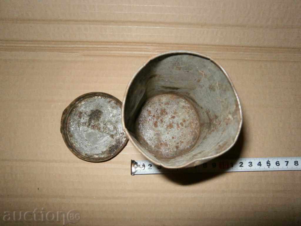 old metal box - 7 old metal box - 7