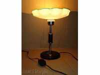 Нощна лама със стар  абажур