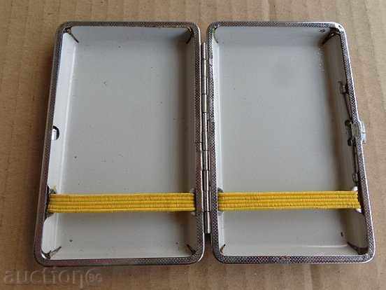 Auction Cigarette box, snuffbox, cigarette Auction Cigarette box, snuffbox, cigarette