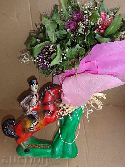 Vase with a figure of voivoda Georgi Benkovski on horse, statuette - 6 Vase with a figure of voivoda Georgi Benkovski on horse, statuette - 6