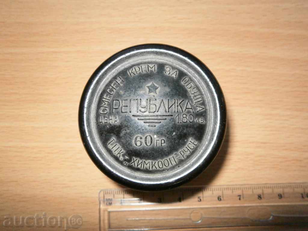 Delivery of bakelite box Delivery of bakelite box