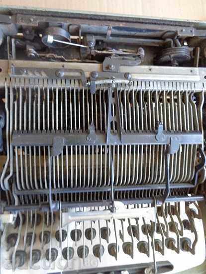 German typewriter "RHEINMETALL" in Cyrillic for the USSR - 6 German typewriter "RHEINMETALL" in Cyrillic for the USSR - 6