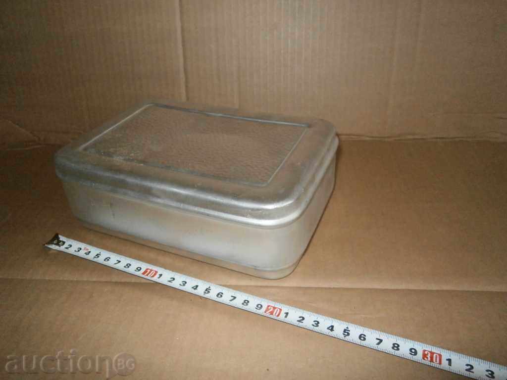 Delivery of a soup food box Delivery of a soup food box