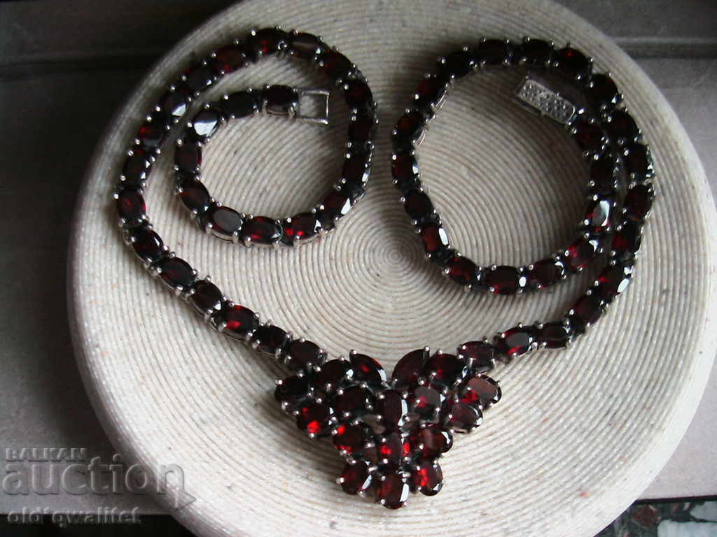 CHARMING SILVER NECKLACE WITH NATURAL GARNET, 925 SILVER with price 1200.00 BGN | € 613.55 CHARMING SILVER NECKLACE WITH NATURAL GARNET, 925 SILVER with price 1200.00 BGN | € 613.55